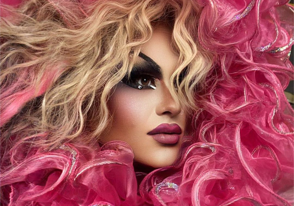 Here s How A Drag Queen Really Removes Her Makeup