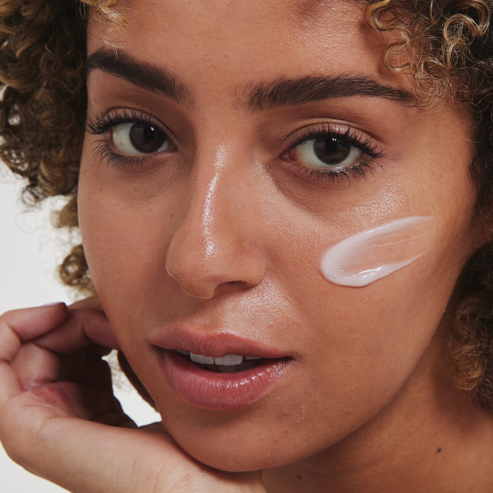 Very Lightweight Moisturiser Face Go-To Skincare