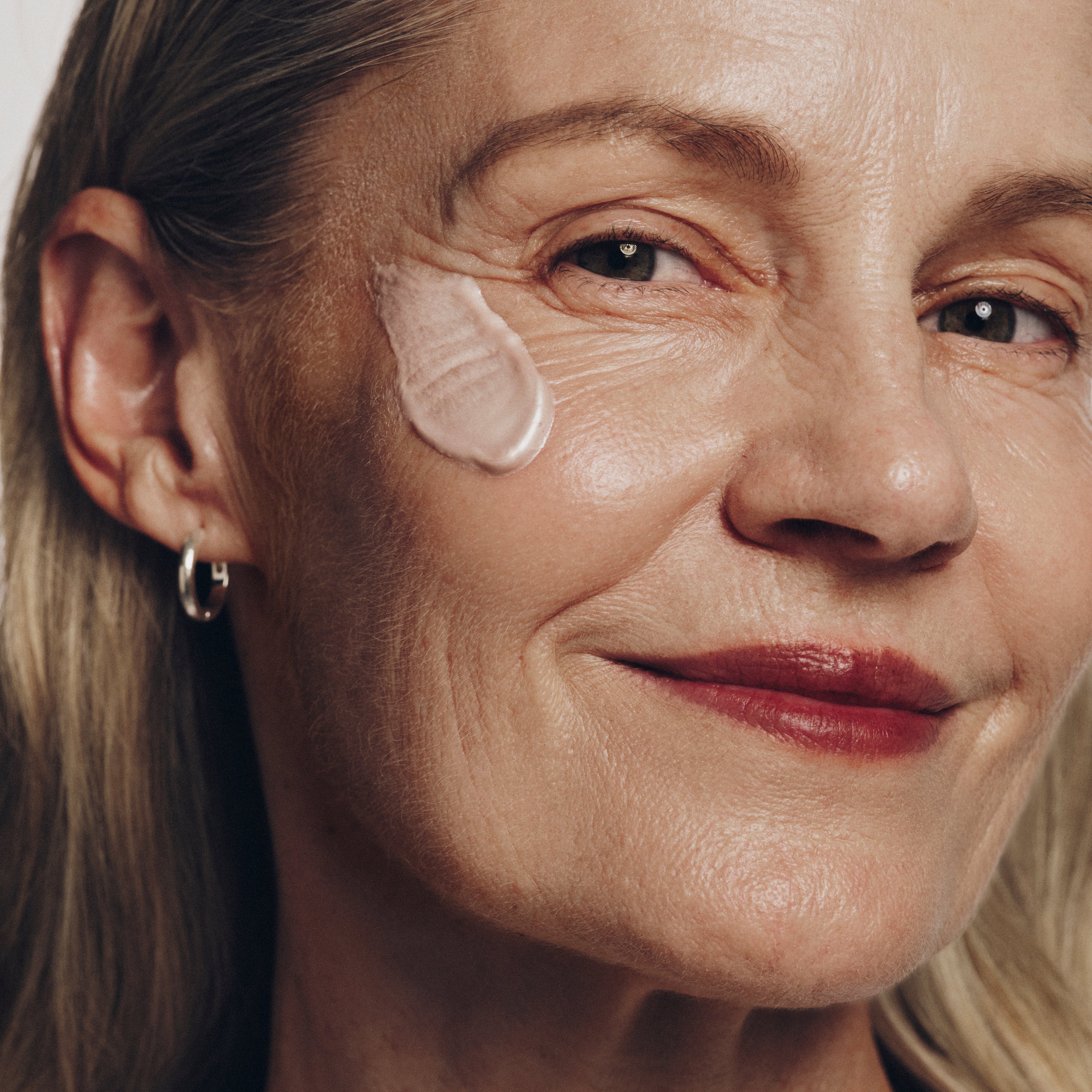 Very Glowy Primer Primer Go-To Skincare