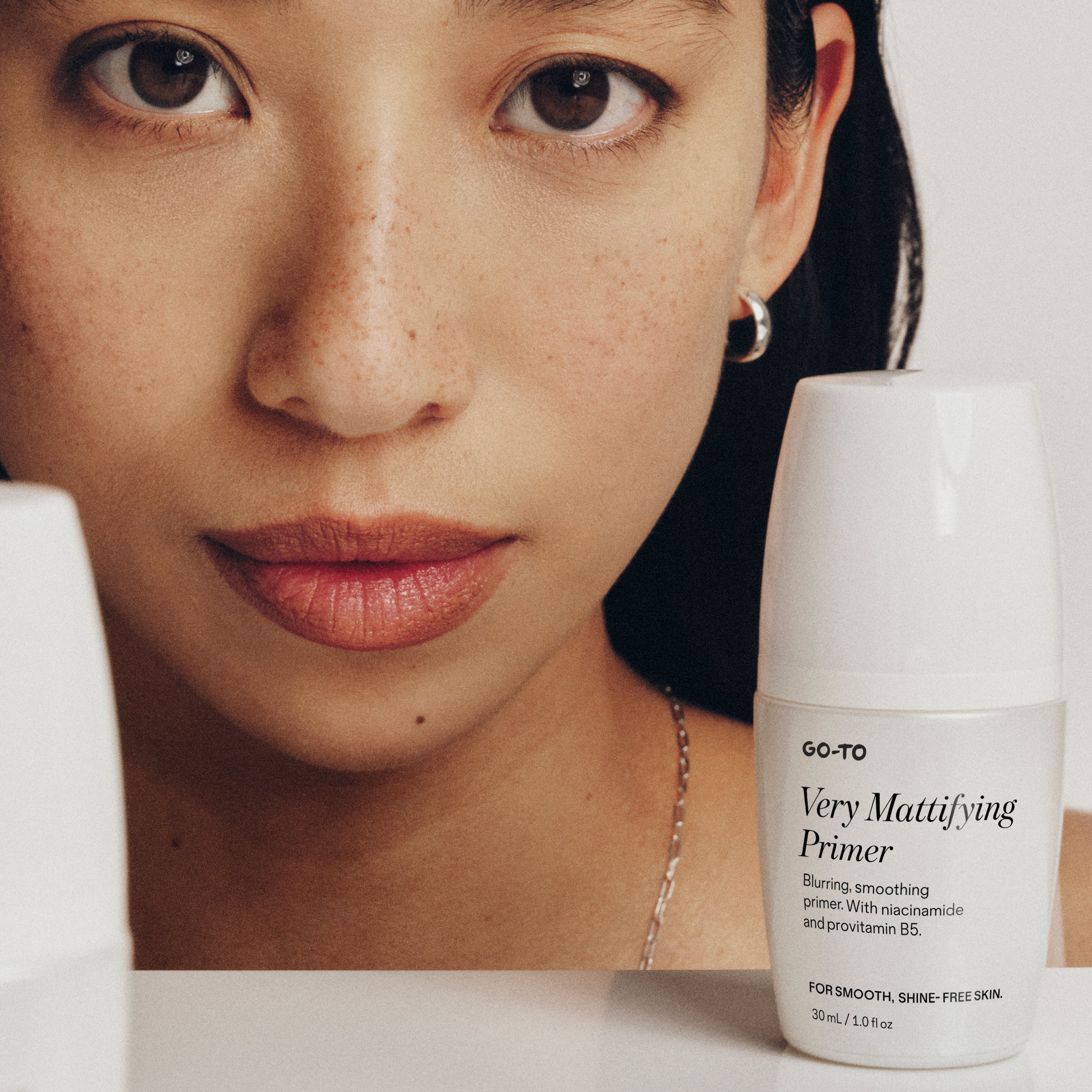 Very Mattifying Primer Primer Go-To Skincare